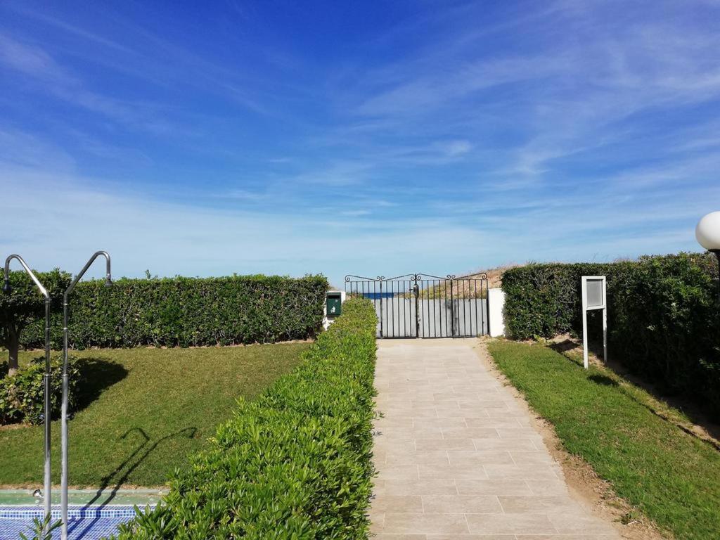 APARTAMENTO EN PRIMERISIMA LINEA DE PLAYA n 10 Playa De Xeraco Exterior foto