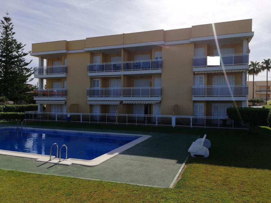 APARTAMENTO EN PRIMERISIMA LINEA DE PLAYA n 10 Playa De Xeraco Exterior foto