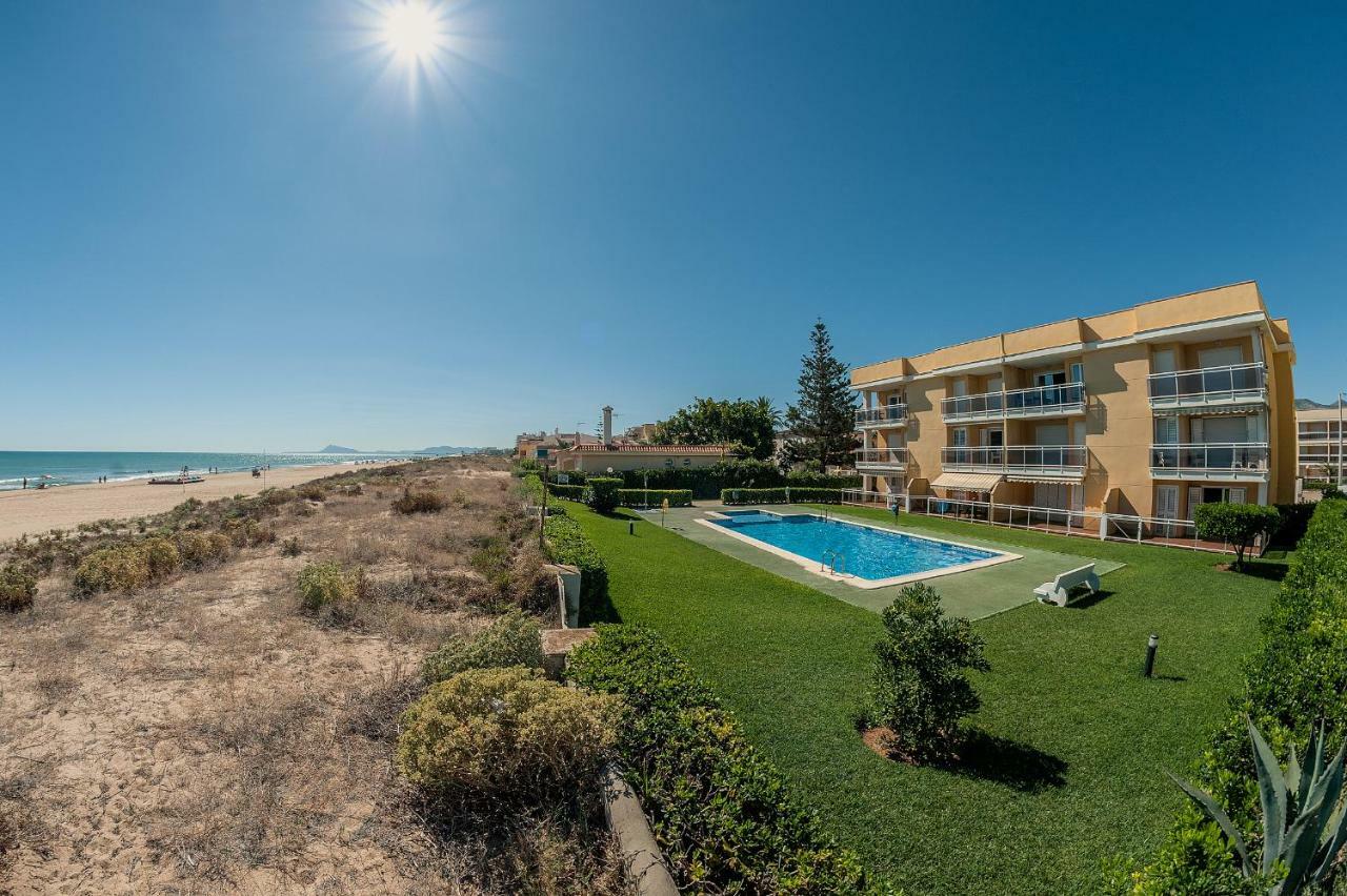 APARTAMENTO EN PRIMERISIMA LINEA DE PLAYA n 10 Playa De Xeraco Exterior foto